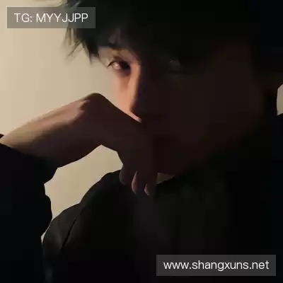 贺栩献